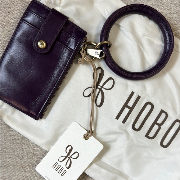HOBO Ring Credit Card Wristlet In Polished Leather - Deep Purple - NWT - Picture 5 of 10